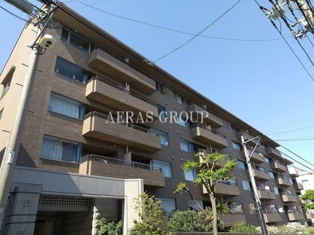 1LDK Mansion in Shibuya, Tokyo - Image 1