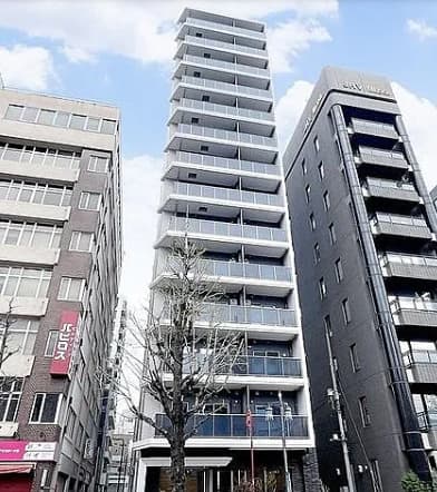 1DK Mansion in Chiyoda, Tokyo - Image 1