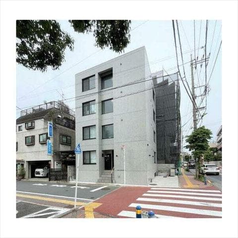 1LDK Mansion in Setagaya, Tokyo - Image 1