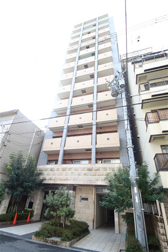 1K Mansion in Naniwa-ku, Osaka - Image 1