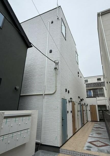ワンルーム Apartment in Suginami, Tokyo - Image 1