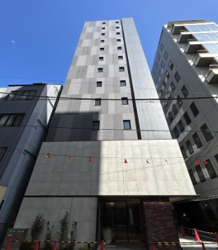 1DK Mansion in Chiyoda, Tokyo - Image 1