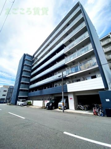1K Mansion in Naniwa-ku, Osaka - Image 1