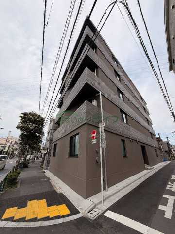 1LDK Mansion in Nakano, Tokyo - Image 1