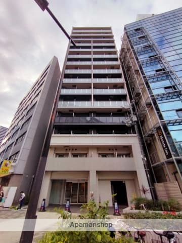 1K Mansion in Kita-ku, Osaka - Image 1