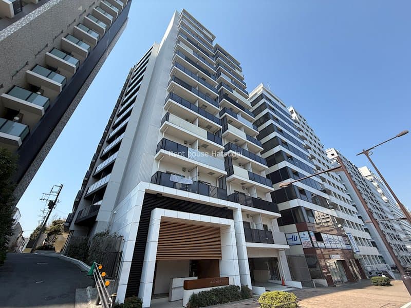 1K Mansion in Shibuya, Tokyo - Image 1