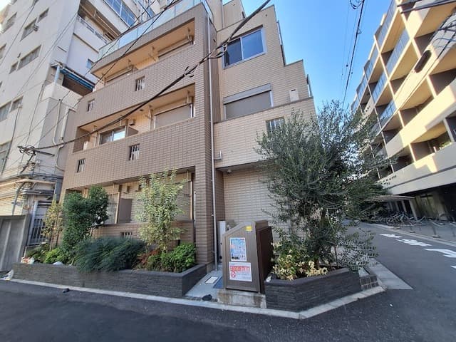 1K Mansion in Toshima, Tokyo - Image 1