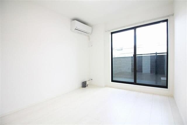 1K Apartment in Nakano, Tokyo - Image 1