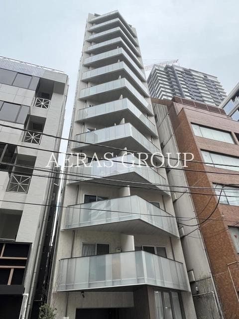 1K Mansion in Shinjuku, Tokyo - Image 1