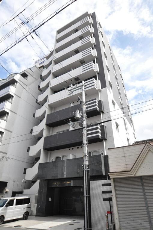 1K Mansion in Naniwa-ku, Osaka - Image 1