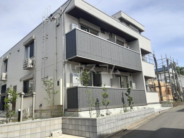 1DK Apartment in Nakano, Tokyo - Image 1