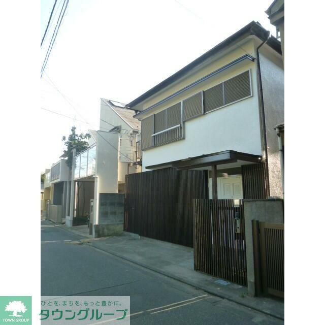 5SLDK Apartment in Suginami, Tokyo