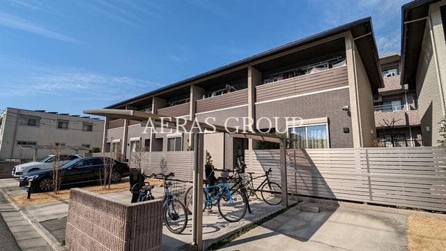 2LDK Apartment in Suginami, Tokyo - Image 1