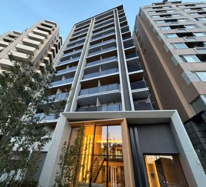 1K Mansion in Shinjuku, Tokyo - Image 1