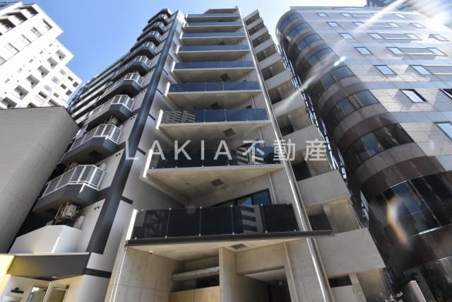 1DK Mansion in Kita-ku, Osaka - Image 1