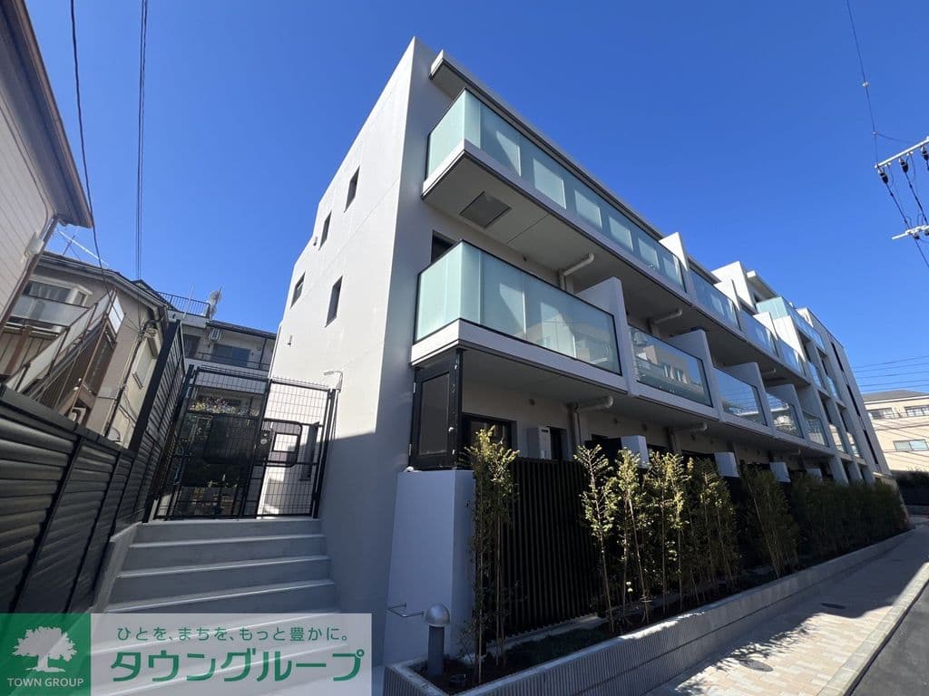 1DK Mansion in Suginami, Tokyo - Image 1