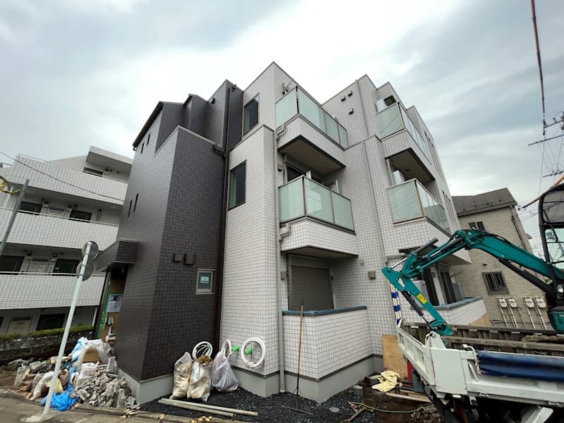 1LDK Mansion in Setagaya, Tokyo - Image 1