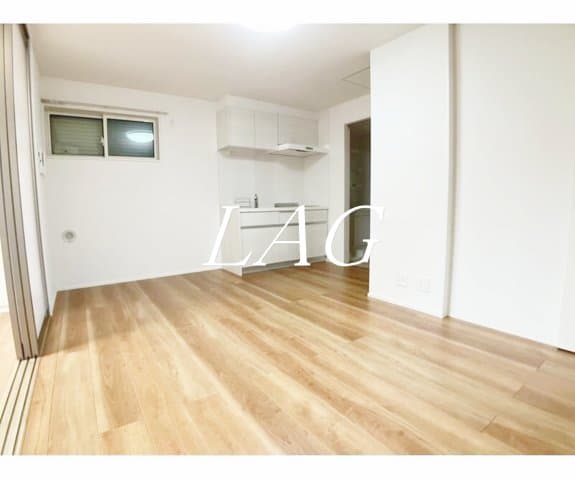 1LDK Apartment in Setagaya, Tokyo - Image 1