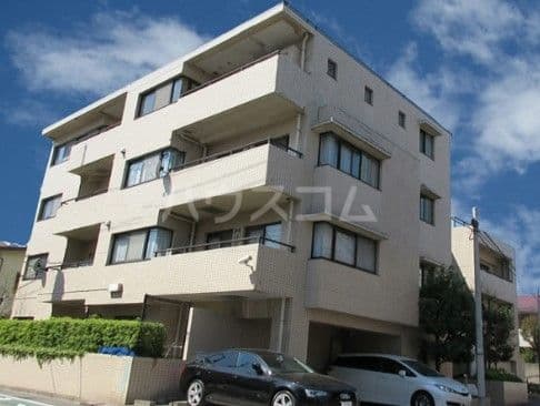 2LDK Mansion in Meguro, Tokyo - Image 1