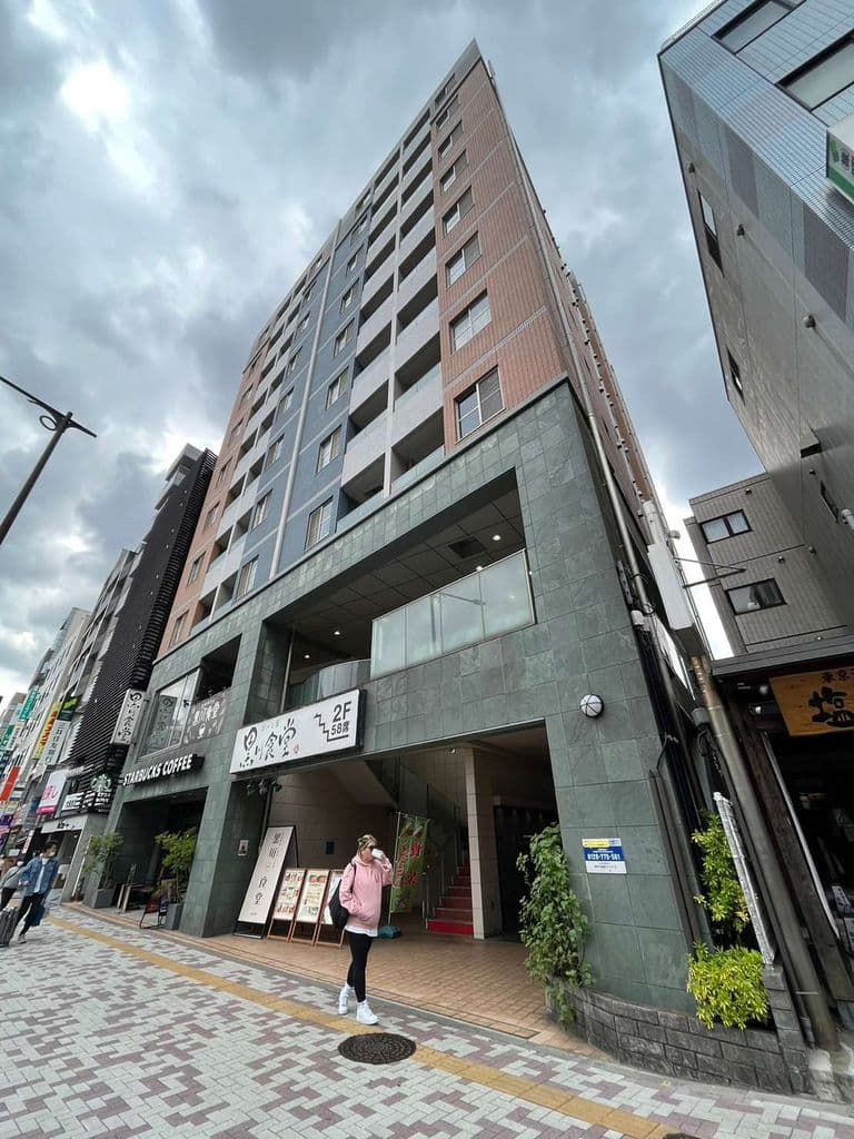 ワンルーム Mansion in Meguro, Tokyo - Image 1