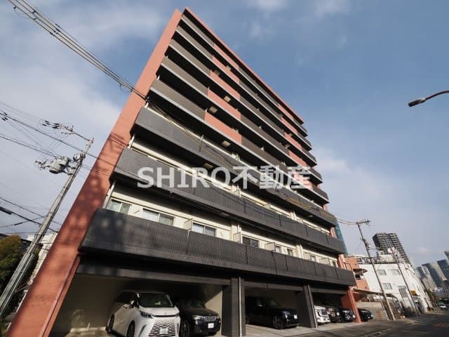 1K Mansion in Kita-ku, Osaka - Image 1