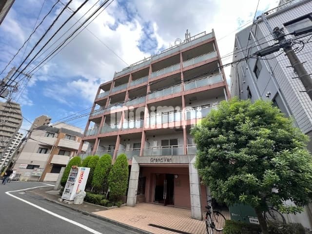 ワンルーム Mansion in Toshima, Tokyo - Image 1