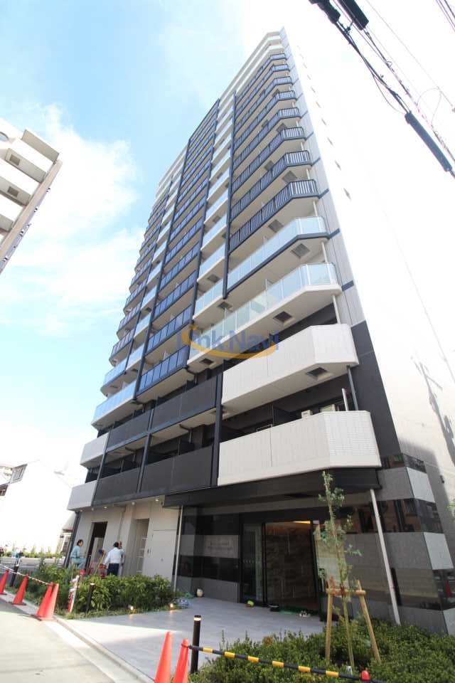1K Mansion in Kita-ku, Osaka - Image 1