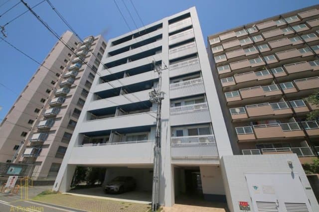 2LDK Mansion in Kita-ku, Osaka - Image 1