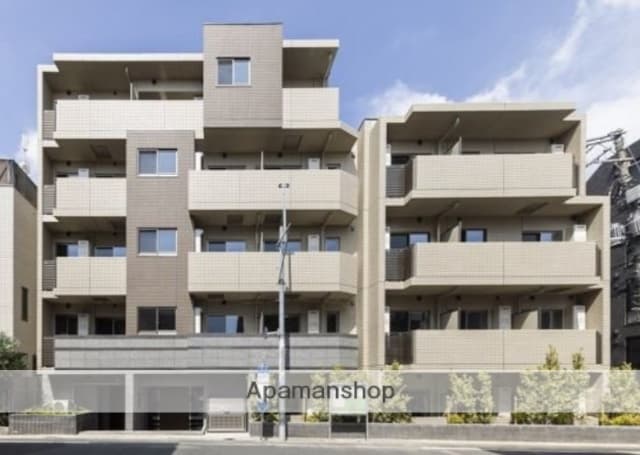 1LDK Mansion in Meguro, Tokyo - Image 1