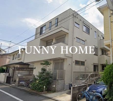 1LDK Mansion in Setagaya, Tokyo - Image 1