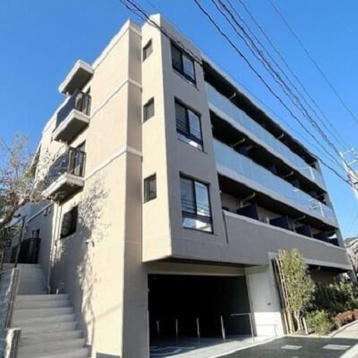 1K Mansion in Meguro, Tokyo - Image 1