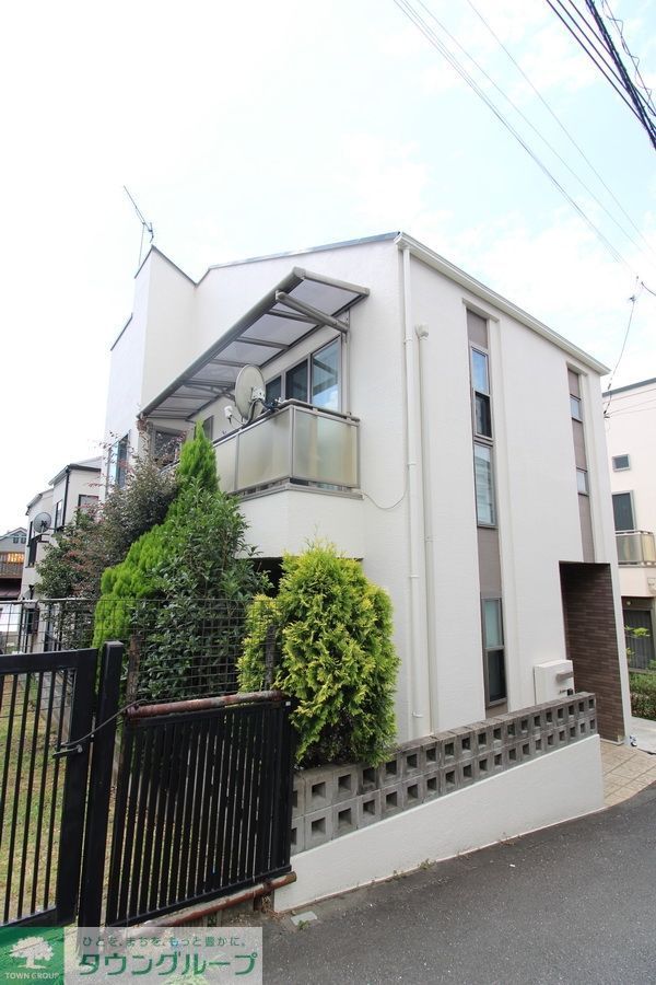 3LDK Apartment in Suginami, Tokyo