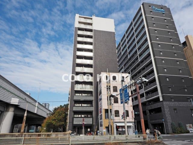 1K Mansion in Chuo-ku, Osaka - Image 1