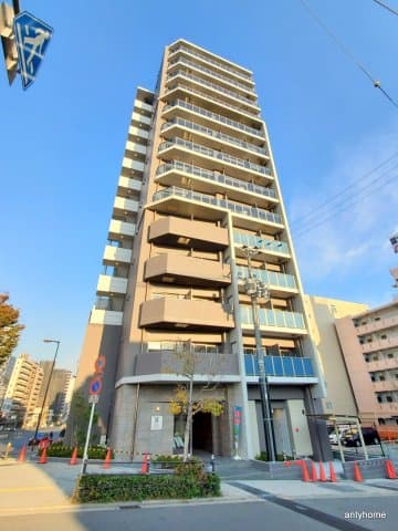 1K Mansion in Naniwa-ku, Osaka - Image 1