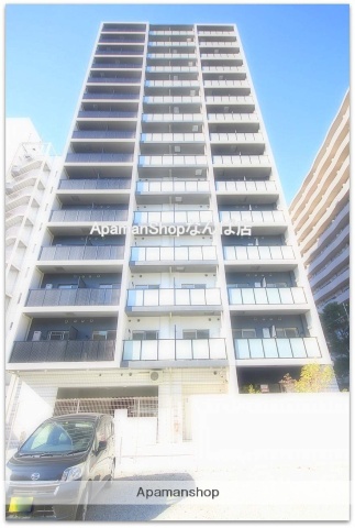 1K Mansion in Naniwa-ku, Osaka - Image 1