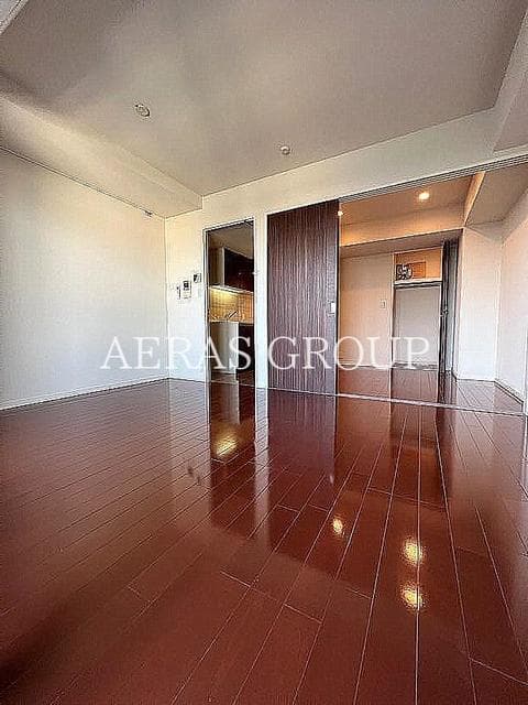 1LDK Mansion in Toshima, Tokyo - Image 1