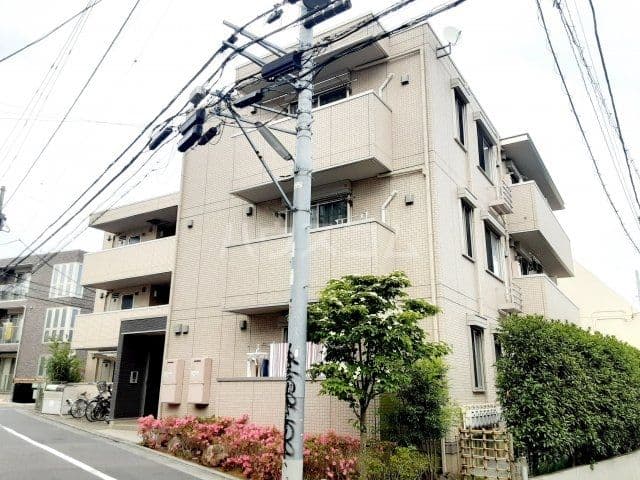 1LDK Apartment in Setagaya, Tokyo - Image 1