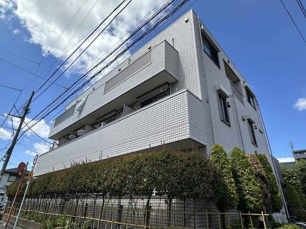 1DK Mansion in Nakano, Tokyo - Image 1