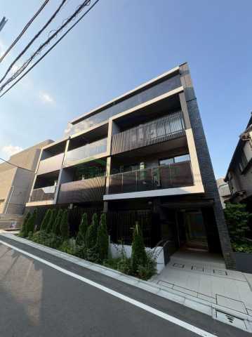 1DK Mansion in Meguro, Tokyo - Image 1