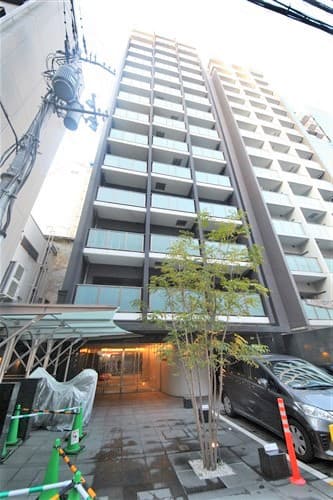 1K Mansion in Chuo-ku, Osaka - Image 1