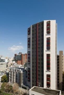 1LDK Mansion in Meguro, Tokyo - Image 1
