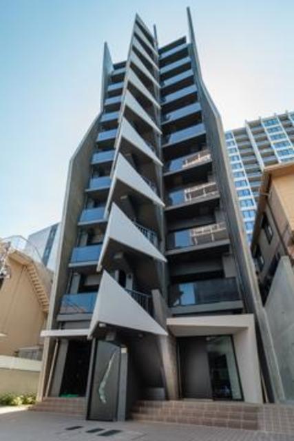 1LDK Mansion in Shibuya, Tokyo - Image 1