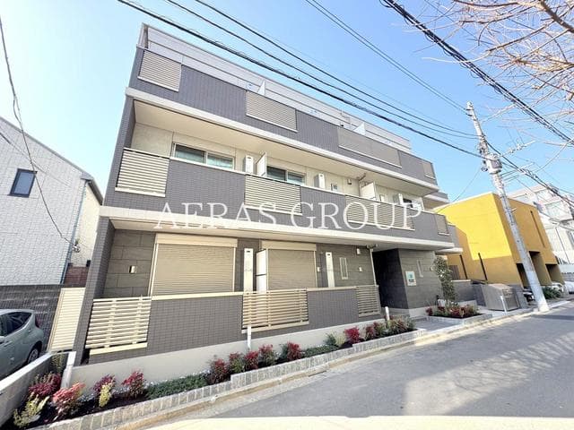 1LDK Mansion in Shibuya, Tokyo - Image 1