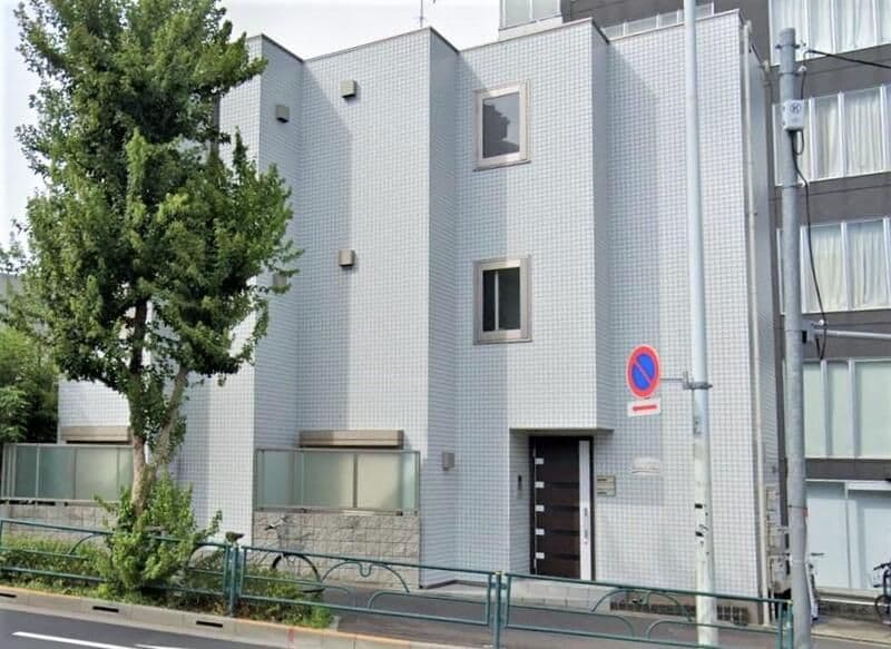 1LDK Mansion in Shinjuku, Tokyo - Image 1