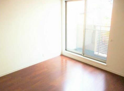 1LDK Mansion in Shinjuku, Tokyo - Image 1