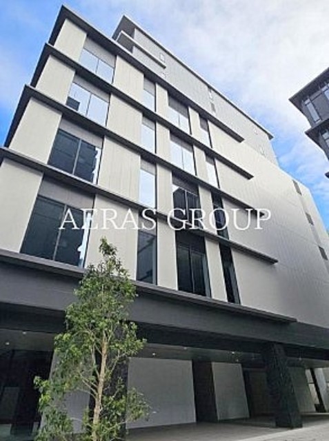 1LDK Mansion in Shinjuku, Tokyo - Image 1