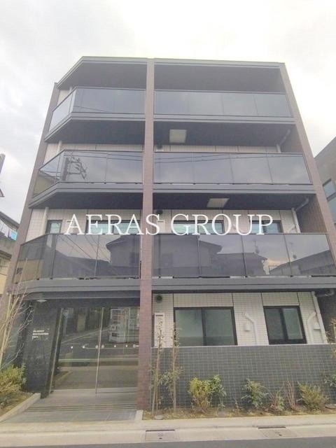 2LDK Mansion in Meguro, Tokyo - Image 1