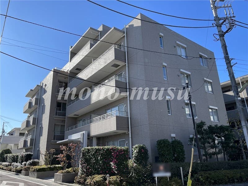 2LDK Mansion in Setagaya, Tokyo - Image 1