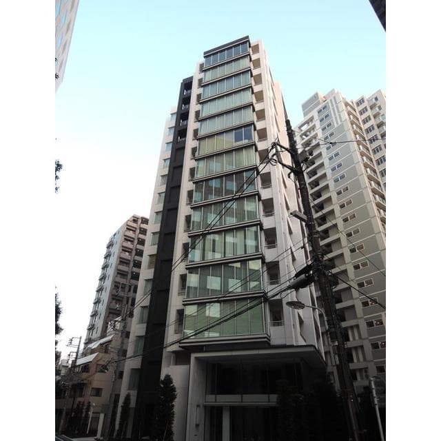 2LDK Mansion in Shibuya, Tokyo - Image 1