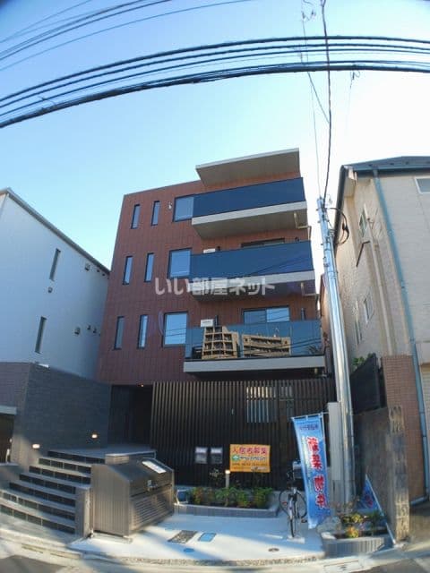 2LDK Mansion in Shinjuku, Tokyo - Image 1